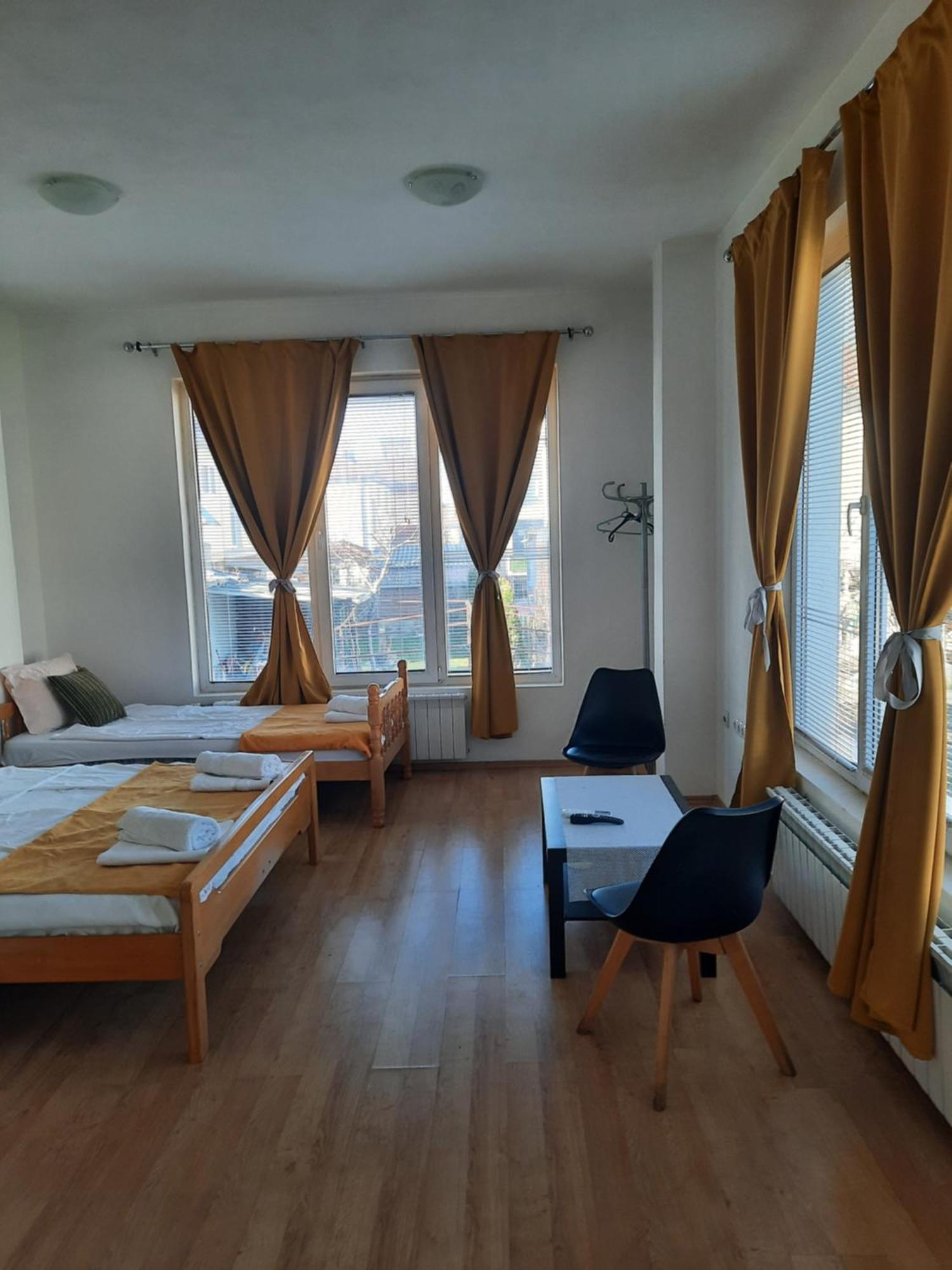 Guest House Gina 奥赫里德 外观 照片